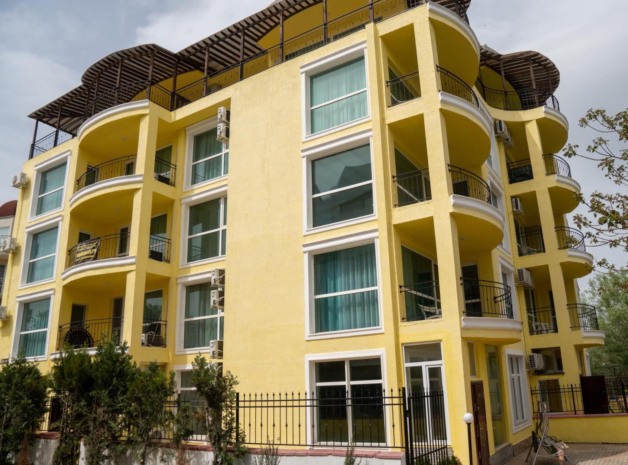 Sunny Apartments 克兰内沃 外观 照片