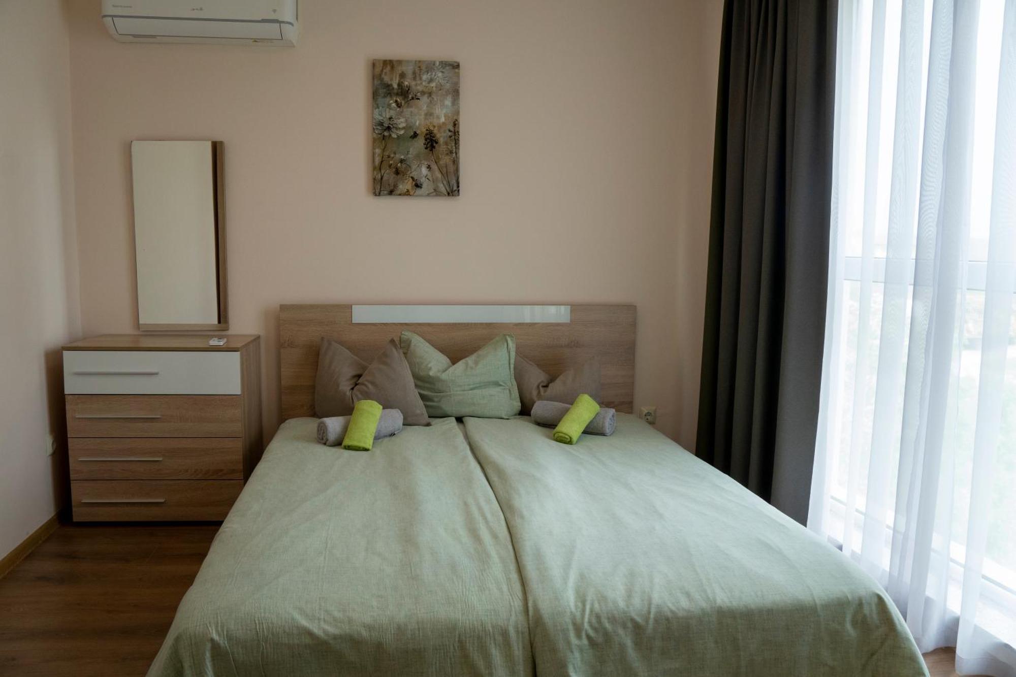 Sunny Apartments 克兰内沃 客房 照片